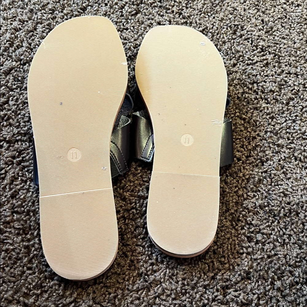 Universal Thread Black Slide Sandals - Picture 2 of 2